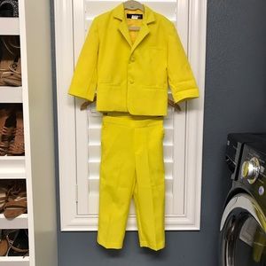 Adorable yellow toddler leisure suit